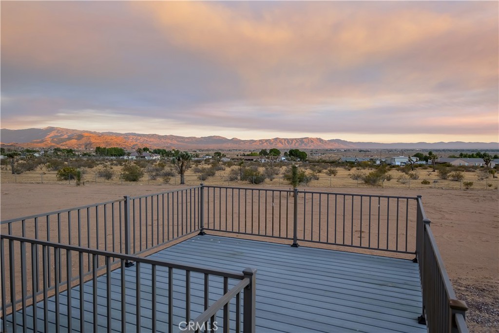 23355 Cuyama Property Photo 32
