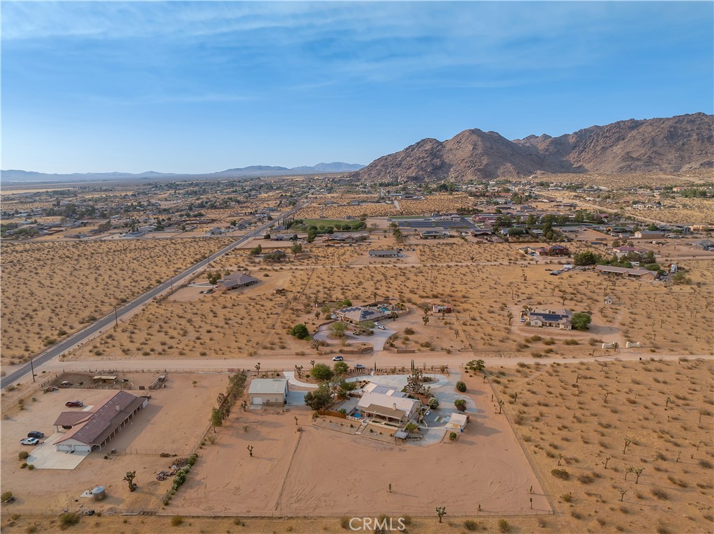23355 Cuyama Property Photo 48
