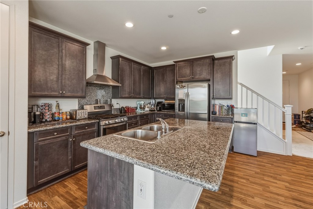 575 Feeder Property Photo 6