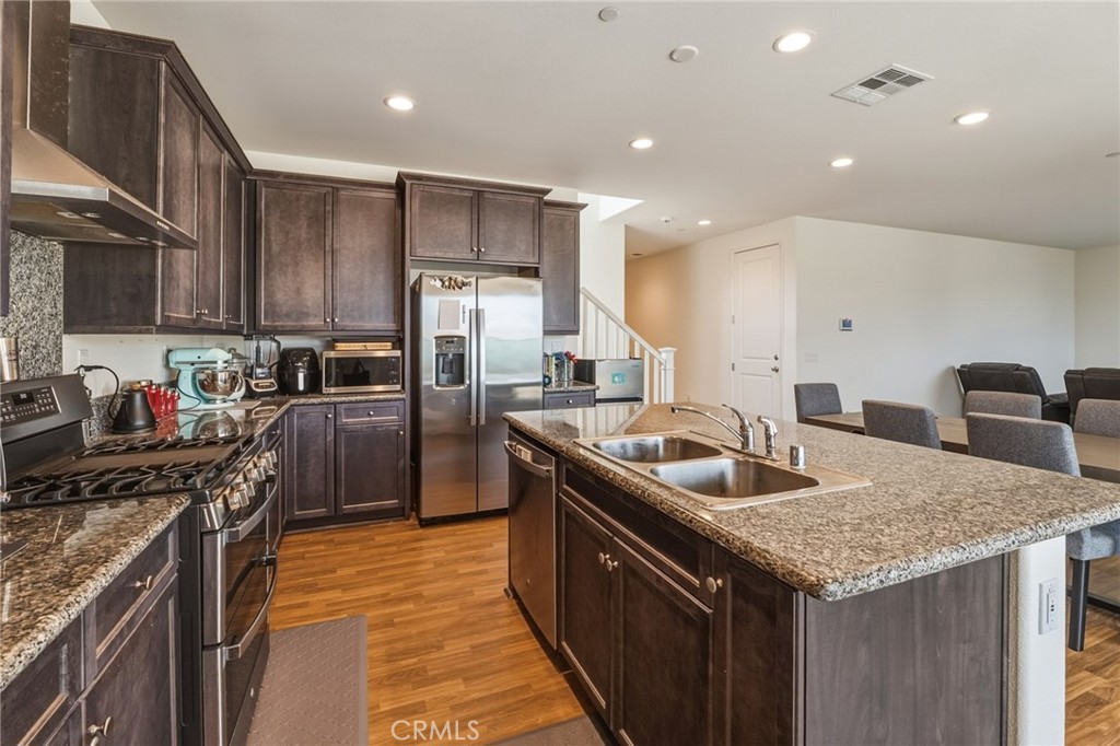 575 Feeder Property Photo 7