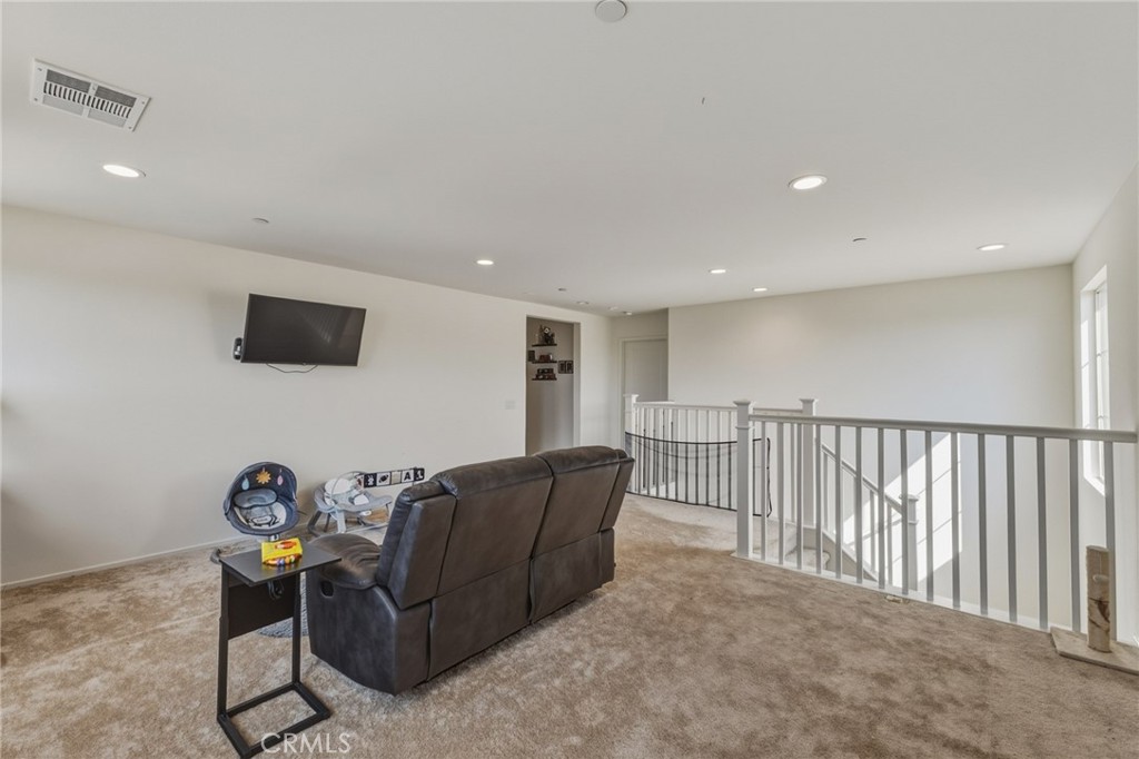575 Feeder Property Photo 16