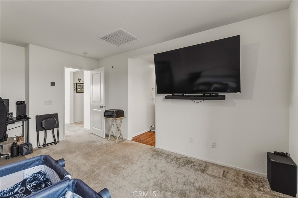 575 Feeder Property Photo 20