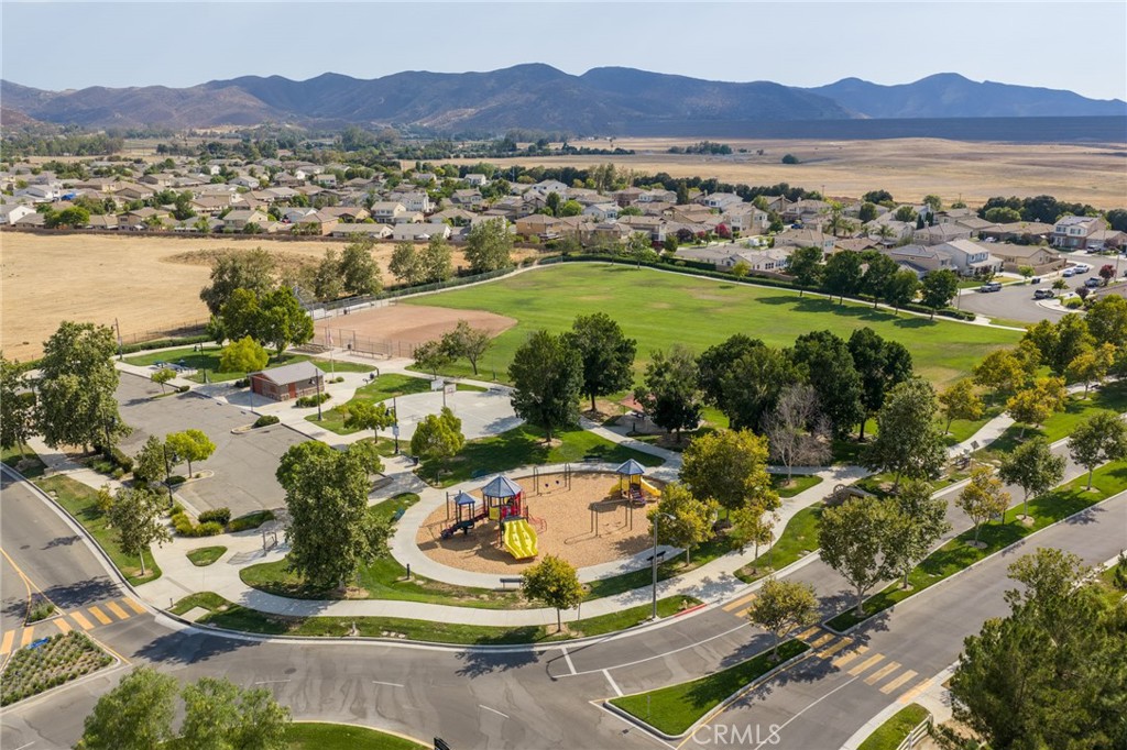 575 Feeder Property Photo 39
