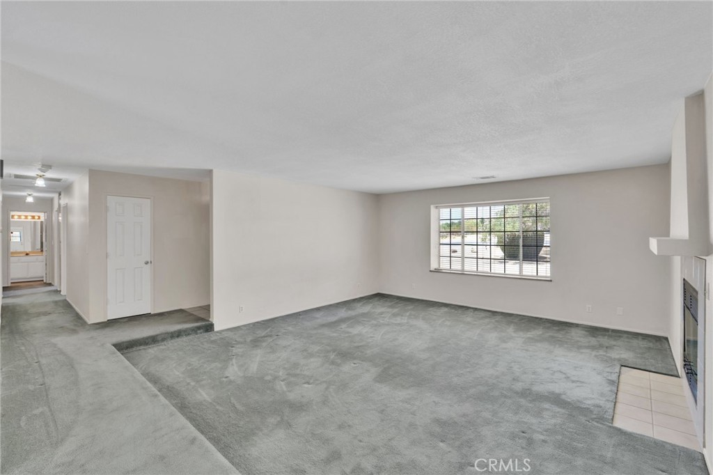 23333 Taos Property Photo 6