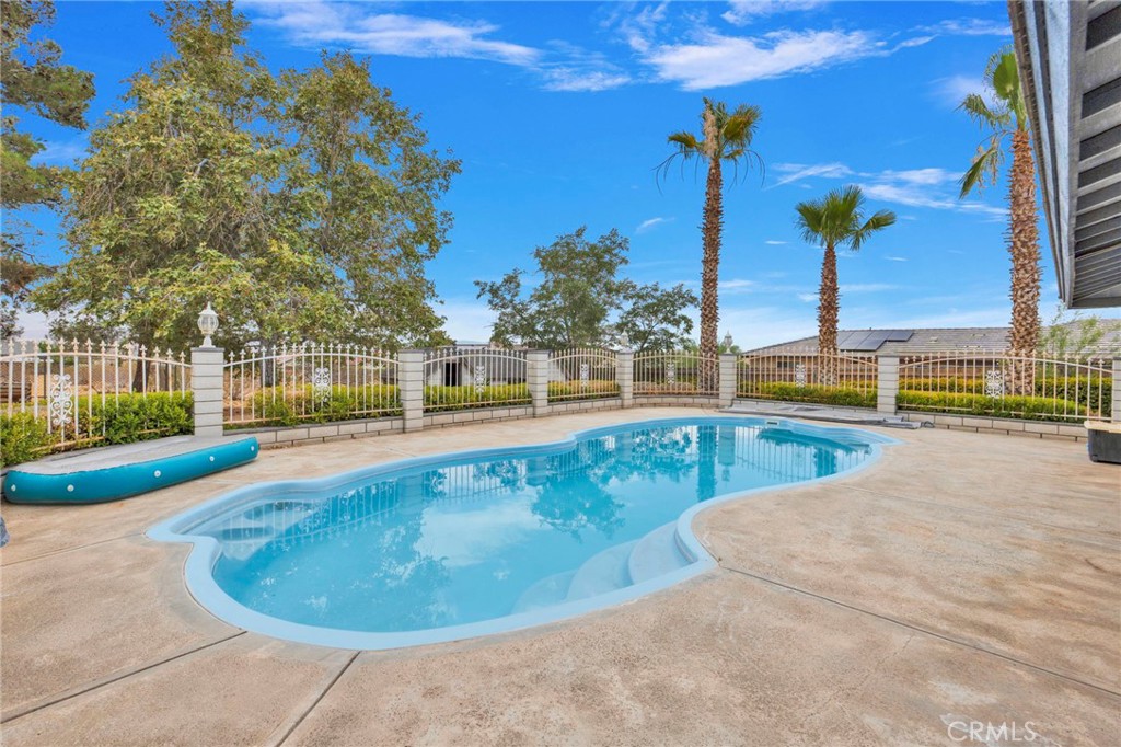 23333 Taos Property Photo 46