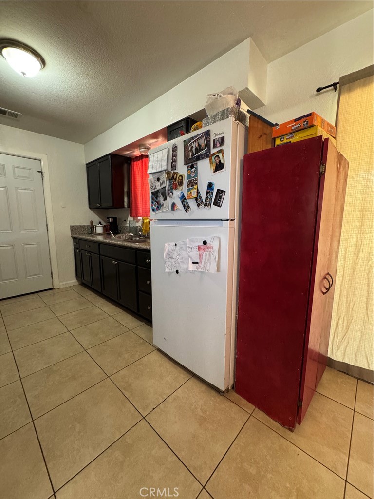 14530 Manzano Property Photo 2