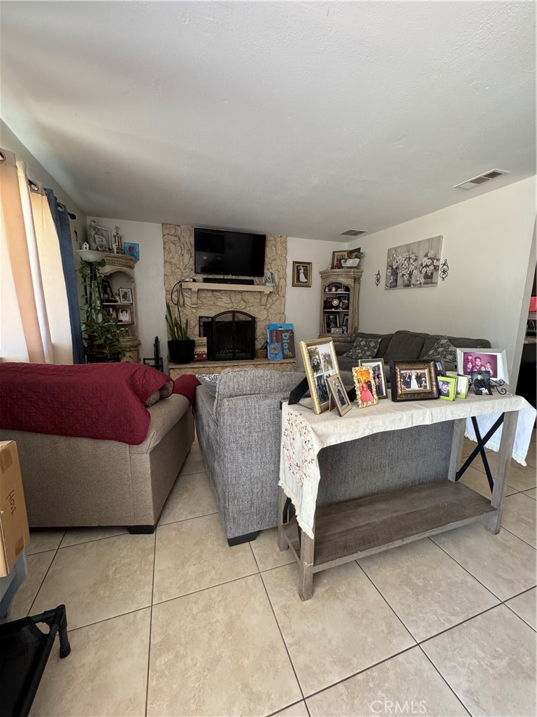 14530 Manzano Property Photo 5