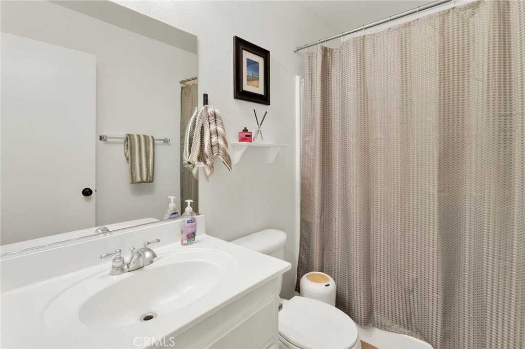 16450 Burwood Street Property Photo 23