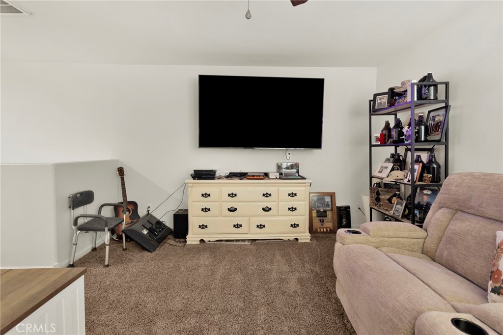 16450 Burwood Street Property Photo 31
