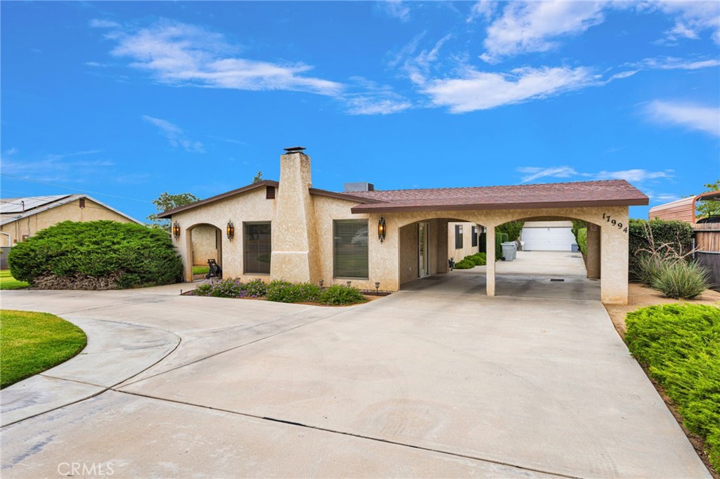 17994 Pine Street Property Photo 4