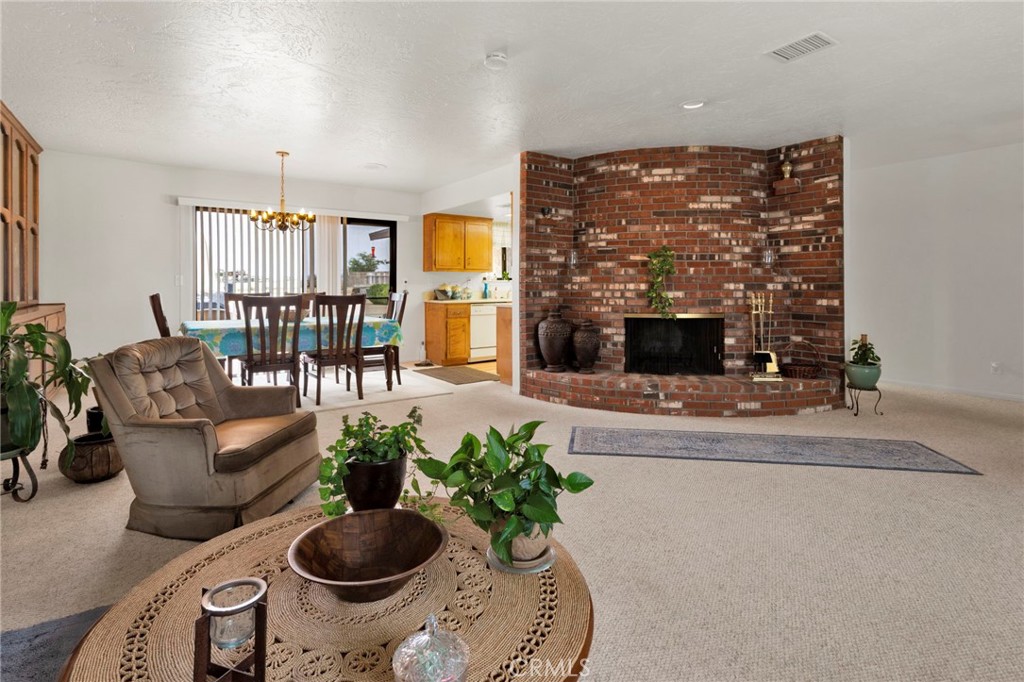 17994 Pine Street Property Photo 16