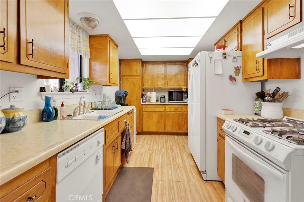 17994 Pine Street Property Photo 23