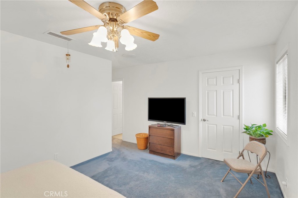 17994 Pine Street Property Photo 31
