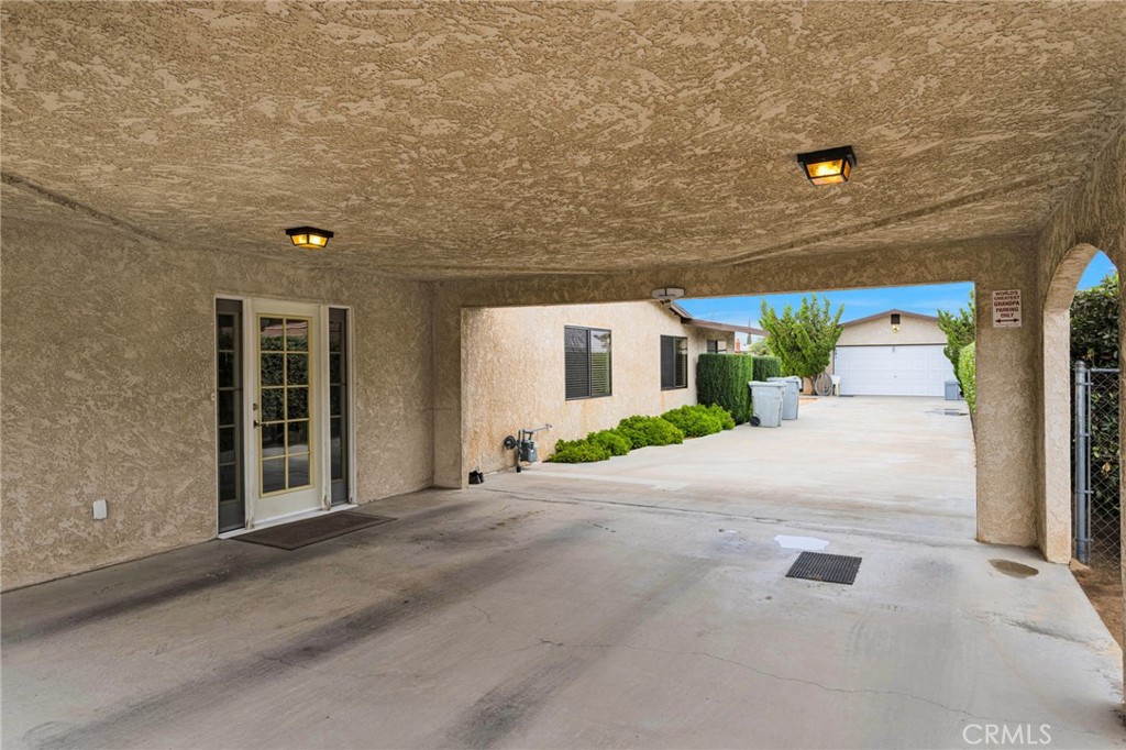 17994 Pine Street Property Photo 44