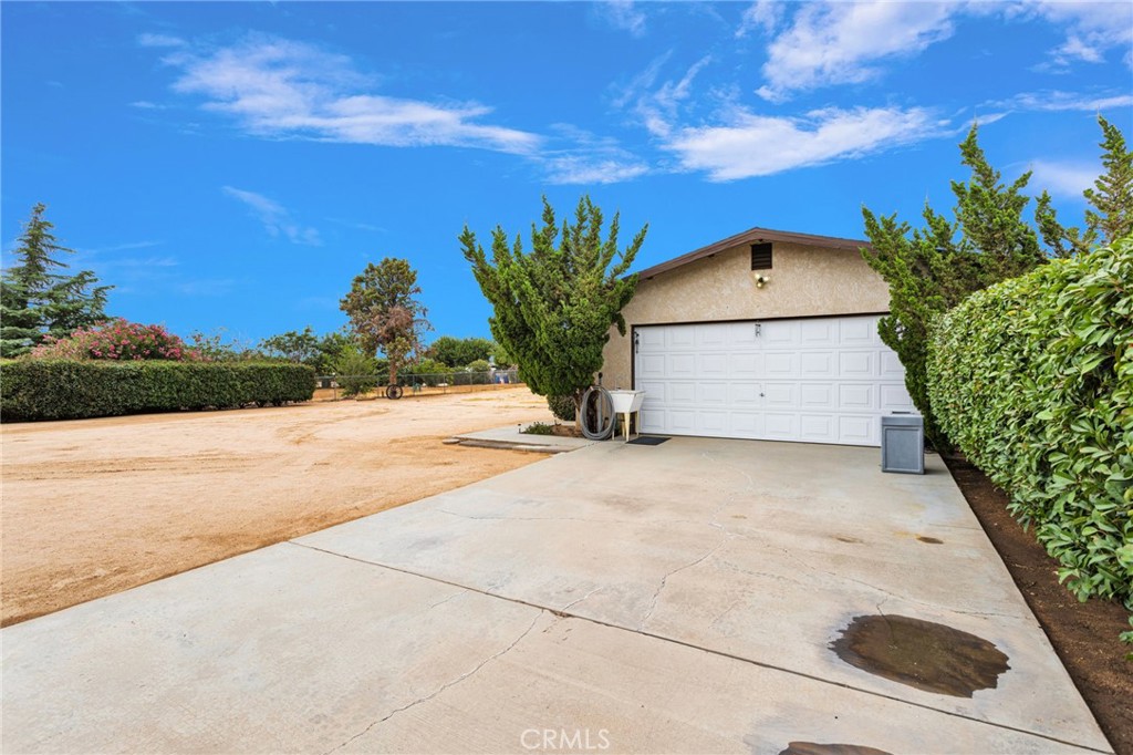 17994 Pine Street Property Photo 46