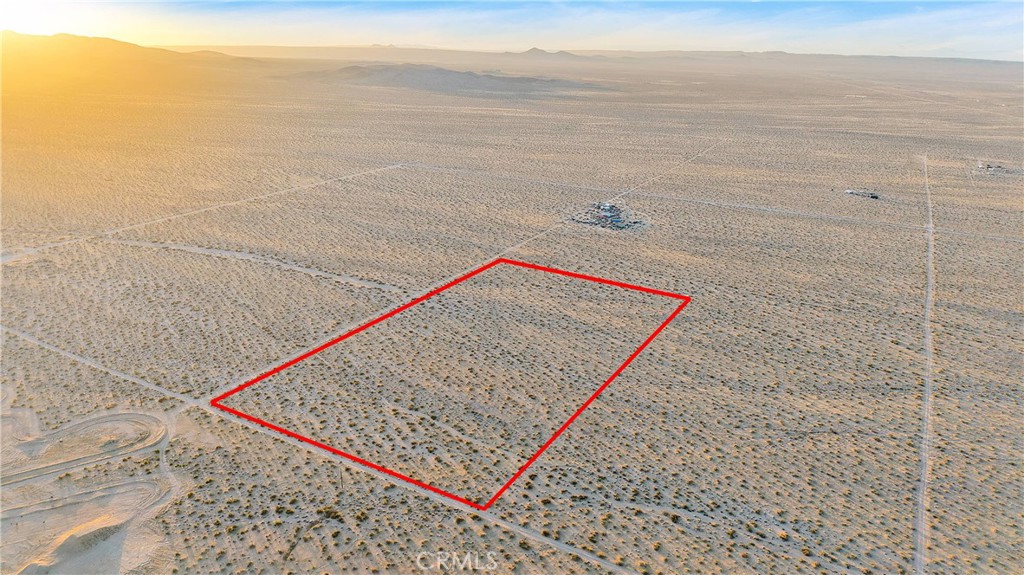 4625511 60000 Drifting Sands Rd Property Photo 3
