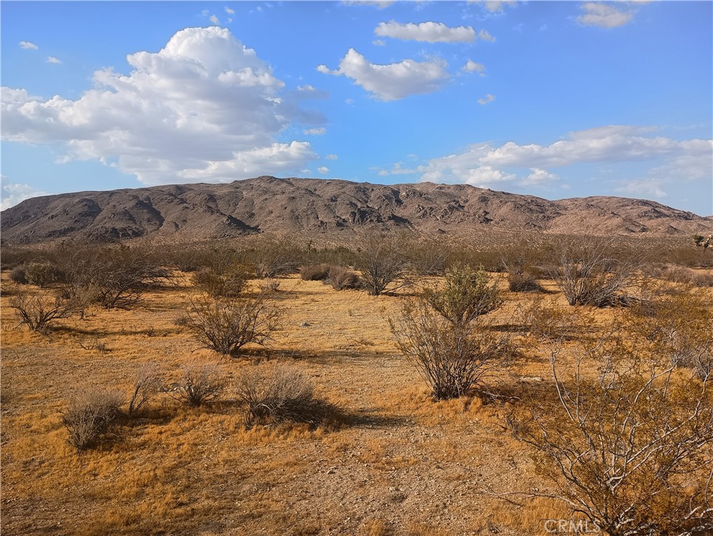 12963 Sunset Drive Property Photo 2