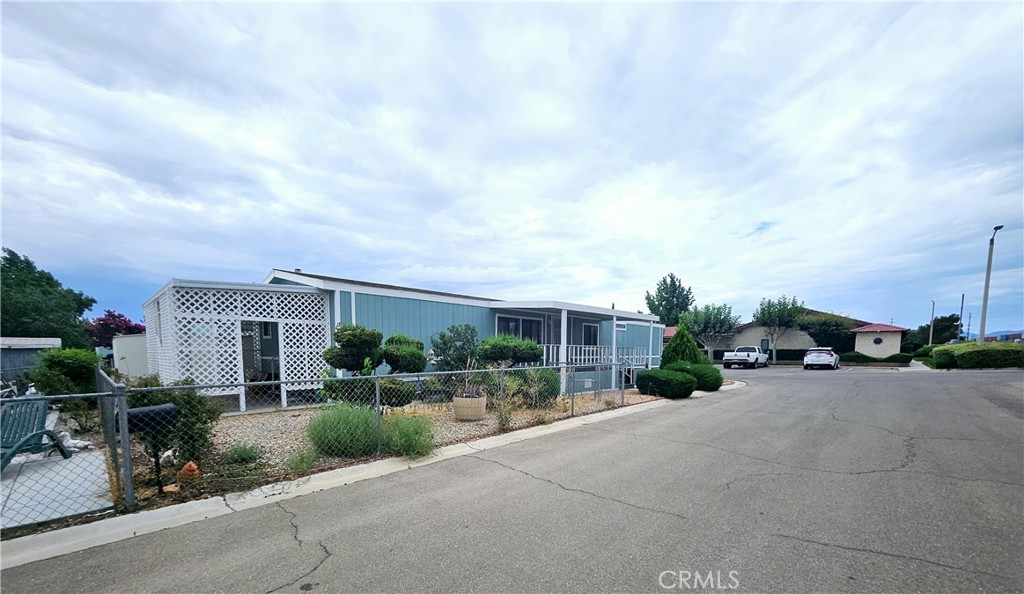 9161 Santa Fe E 20 Property Photo 5