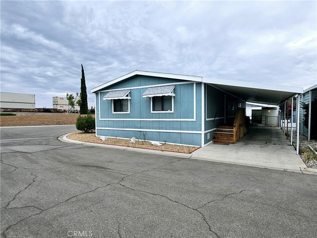 9161 Santa Fe E 20 Property Photo 7