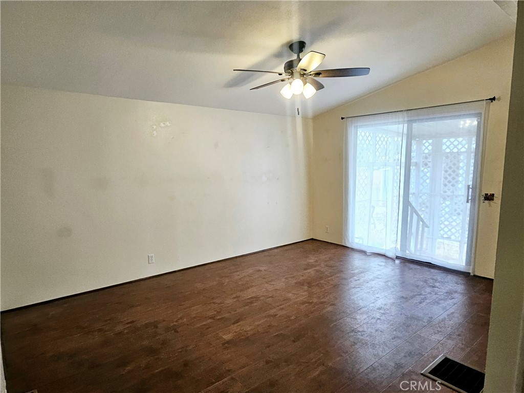 9161 Santa Fe E 20 Property Photo 35