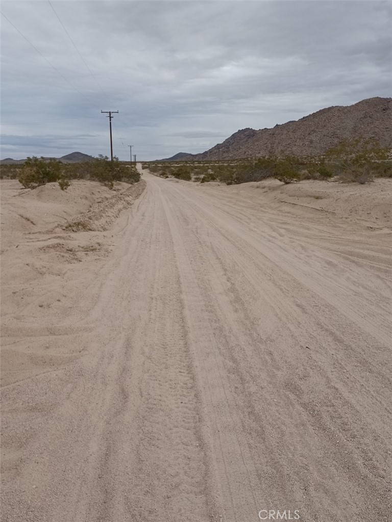 800 Bodick Road Property Photo 2