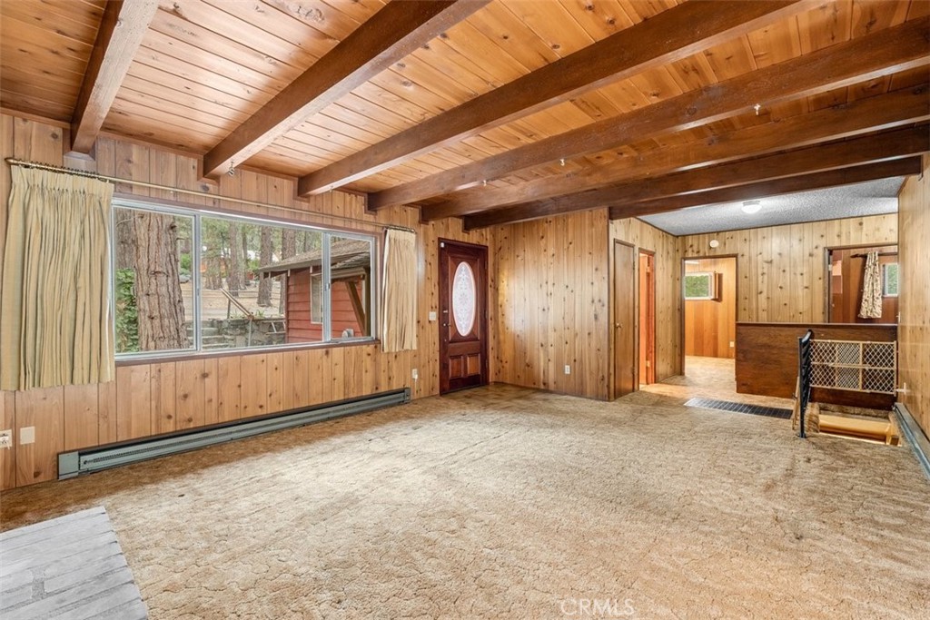1056 Lark Property Photo 6