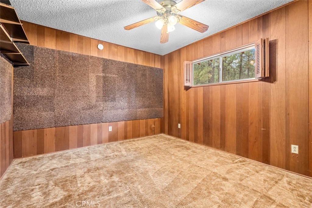 1056 Lark Property Photo 18