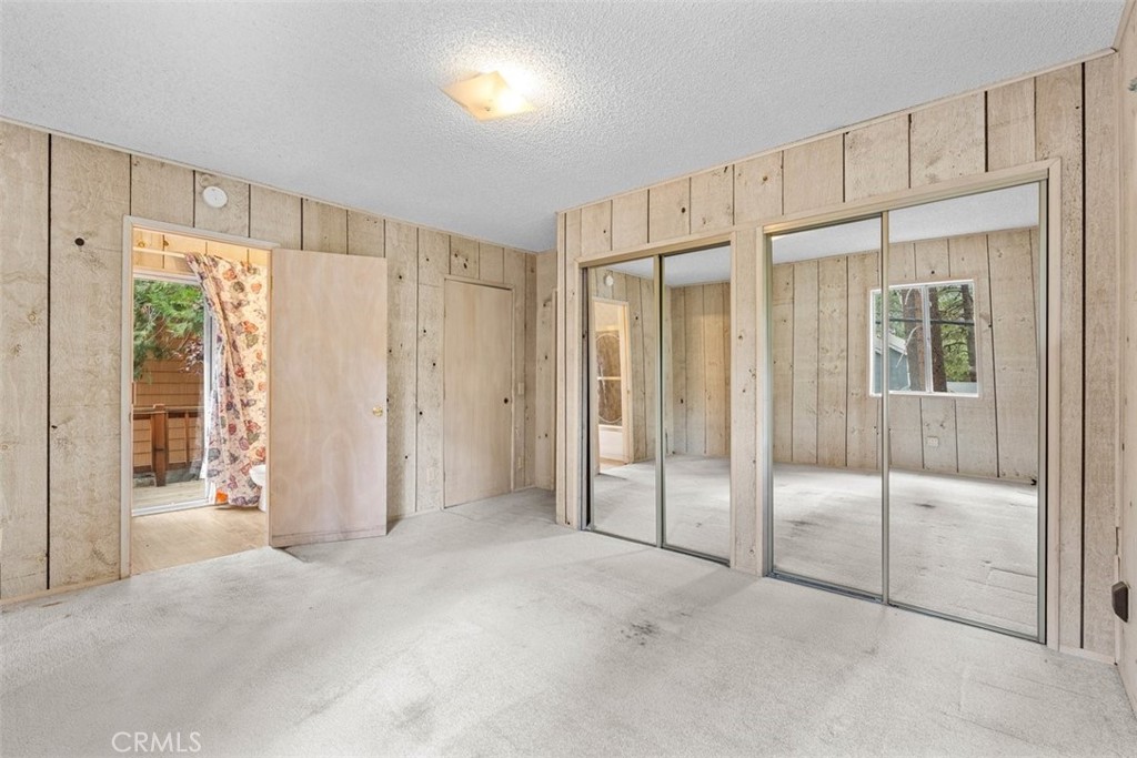 1056 Lark Property Photo 22