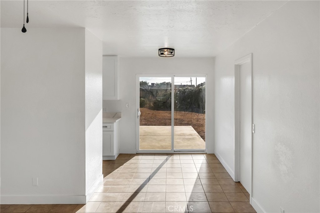10690 Cypress Property Photo 9