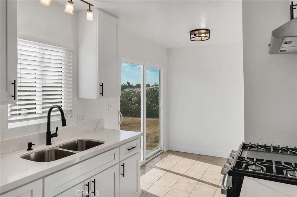 10690 Cypress Property Photo 13