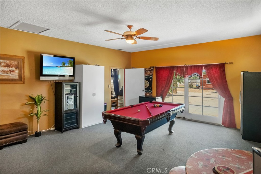 17598 Linden Street Property Photo 33