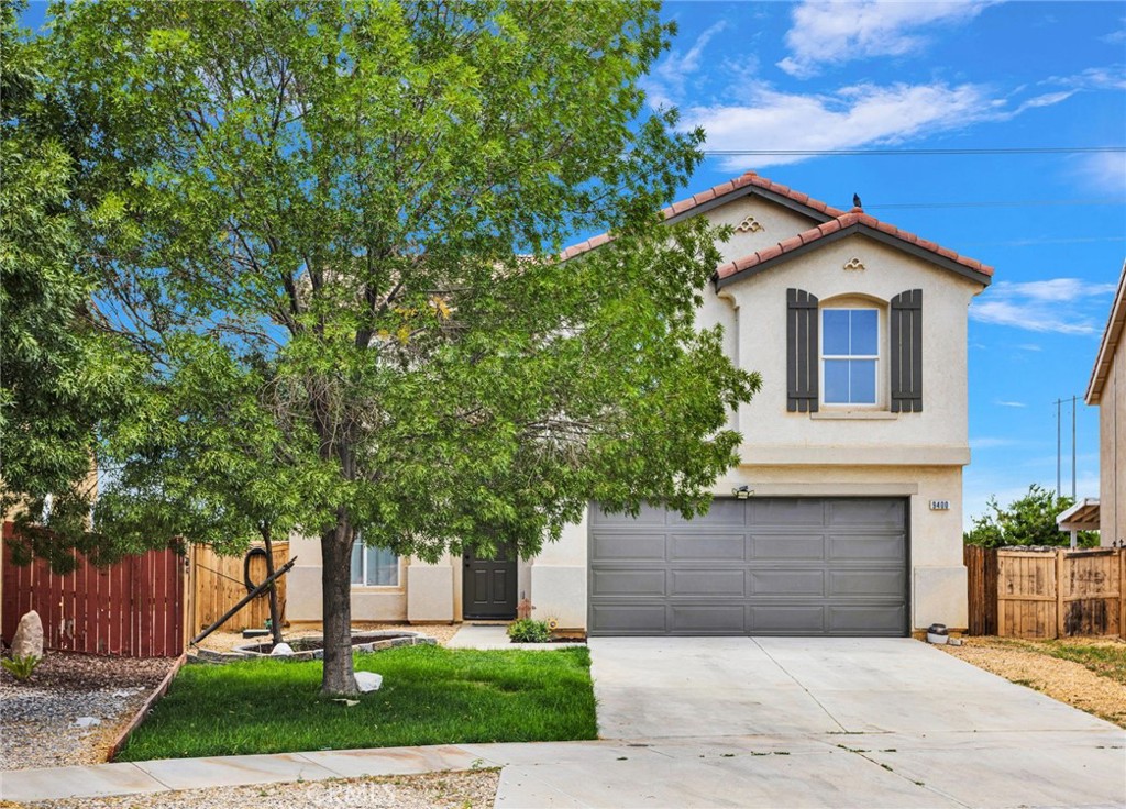 9400 Azurite Avenue Property Photo 1