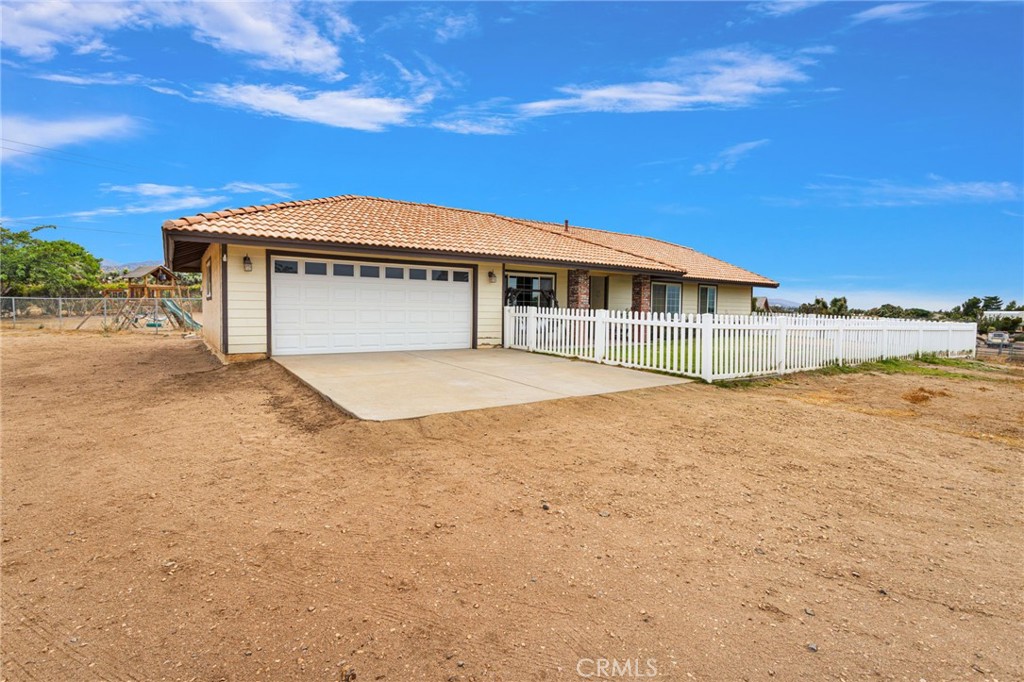 6432 Lime Road Property Photo 4