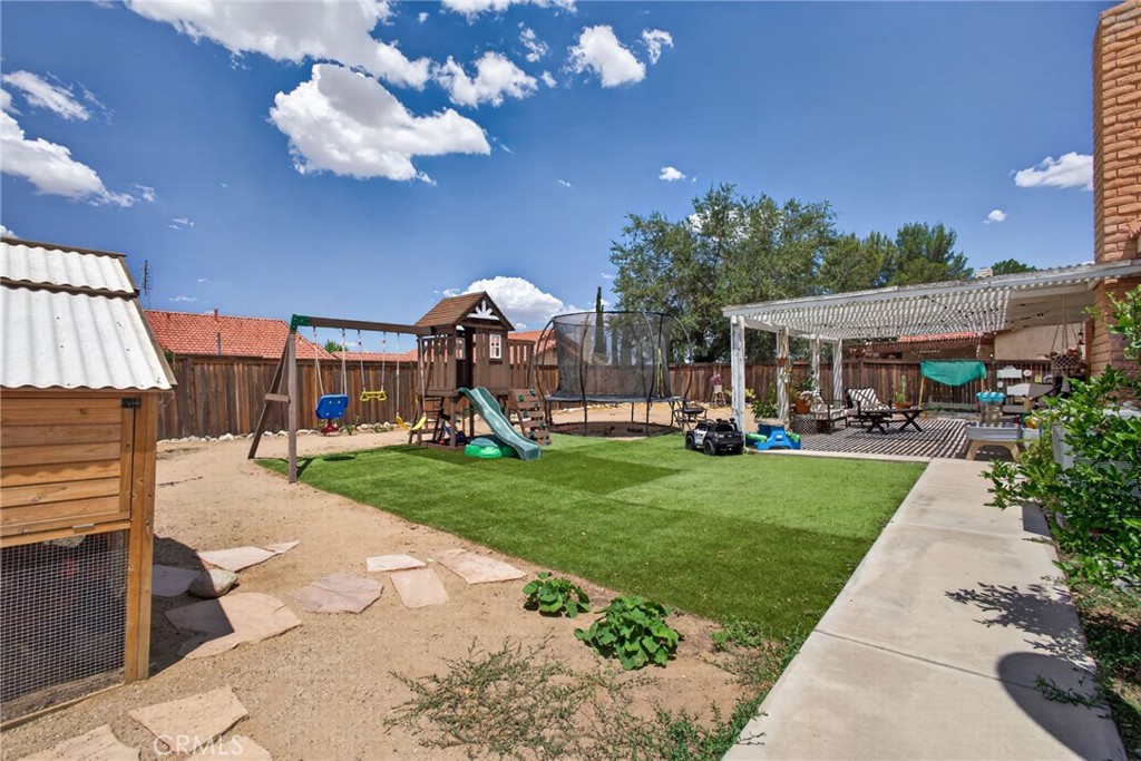11052 Desert Rose Property Photo 7