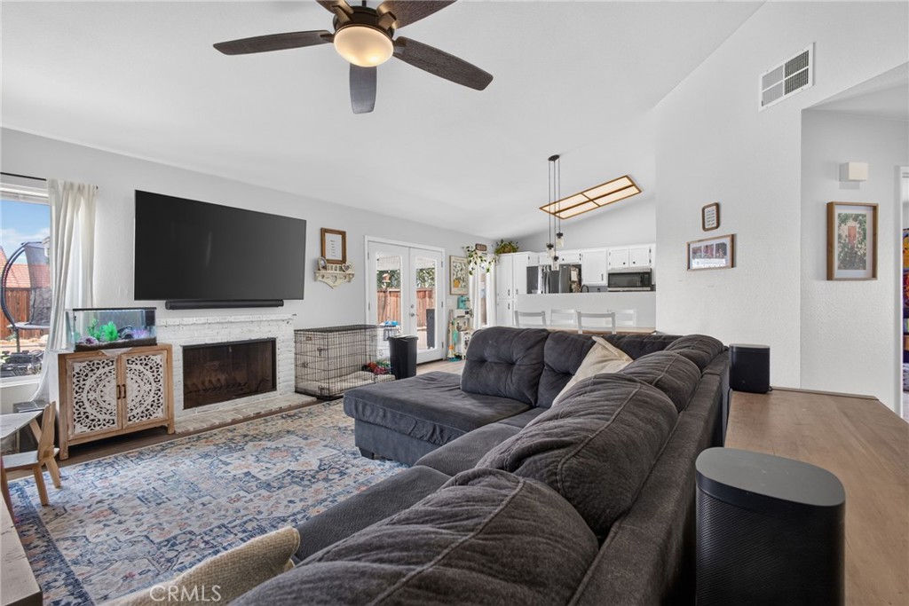 11052 Desert Rose Property Photo 11