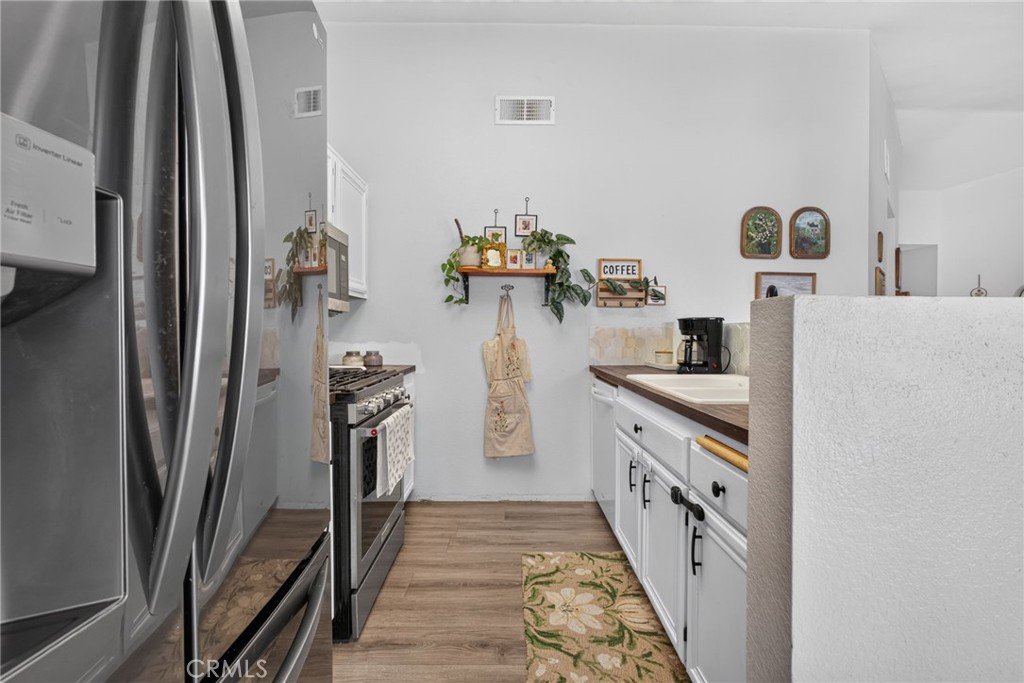 11052 Desert Rose Property Photo 22