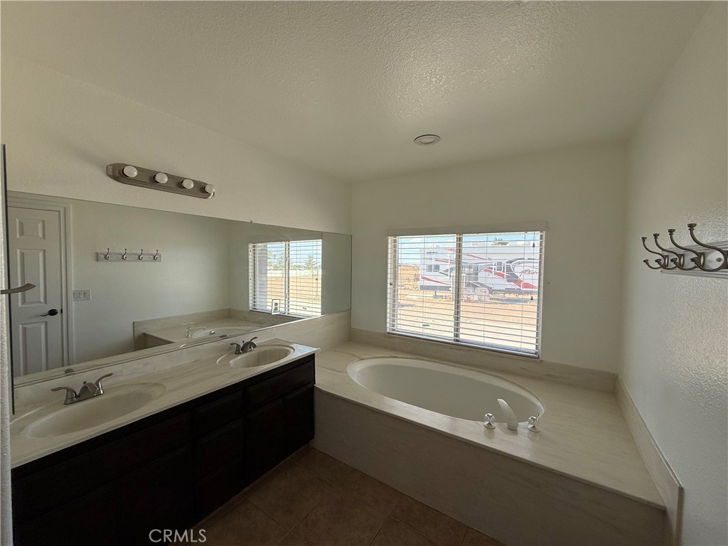 12076 Musgrave Road Property Photo 44