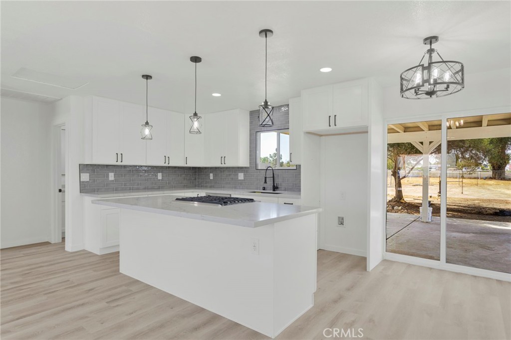 18282 Manzanita Property Photo 14