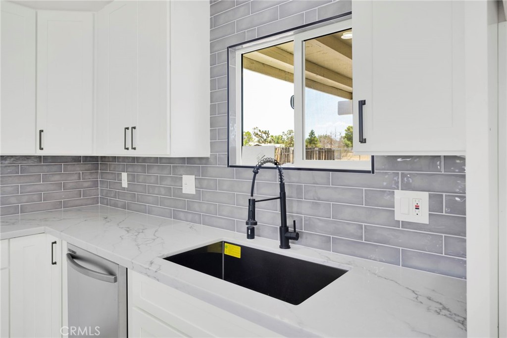18282 Manzanita Property Photo 19