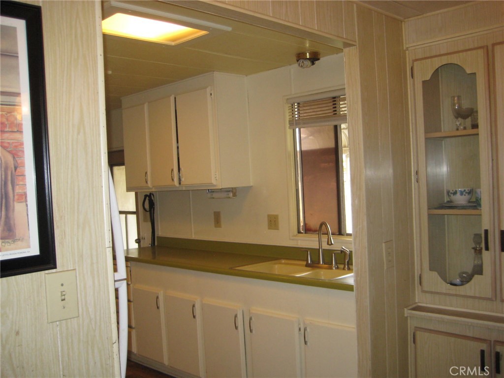 9241 C Avenue 1 Property Photo 8
