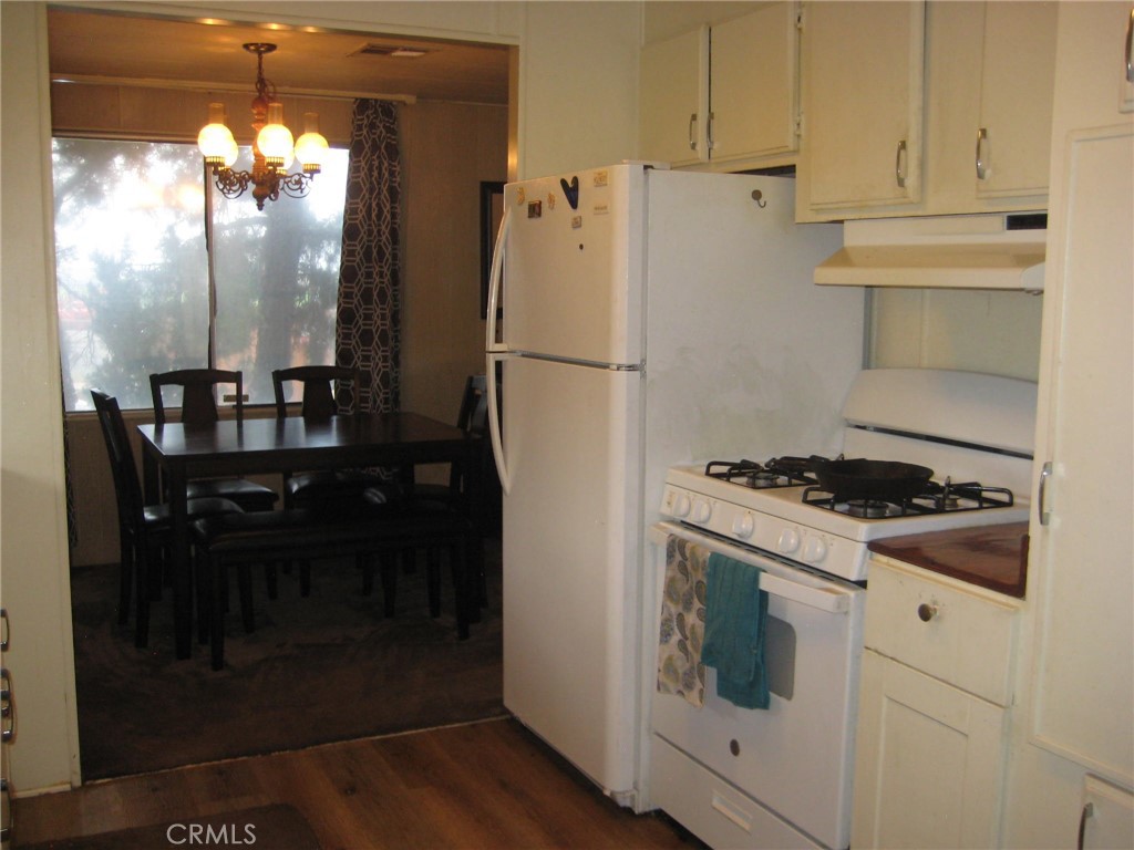 9241 C Avenue 1 Property Photo 13