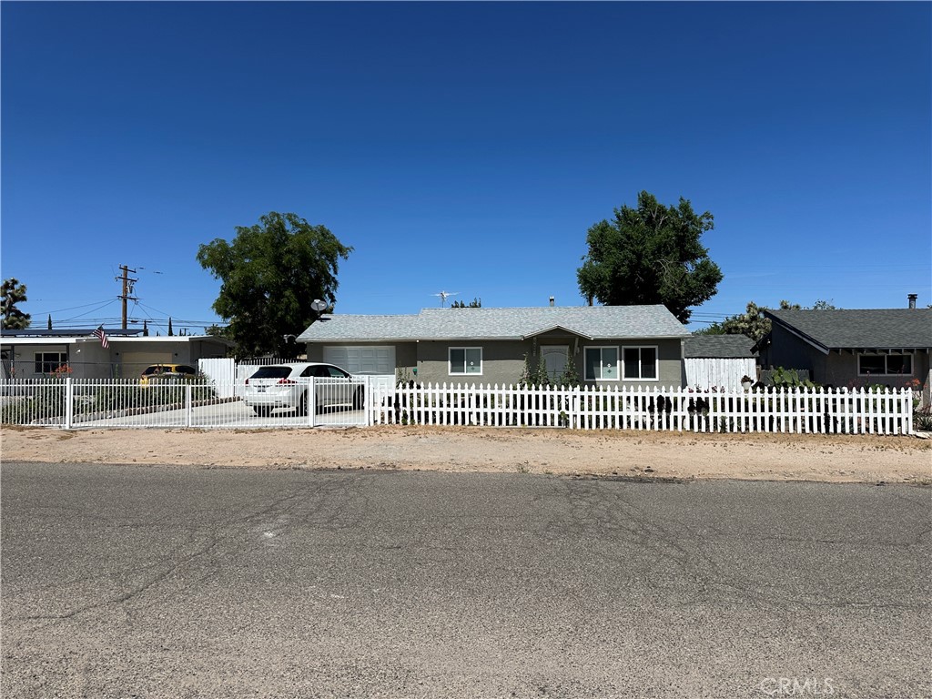 16116 Cajon Property Photo 1