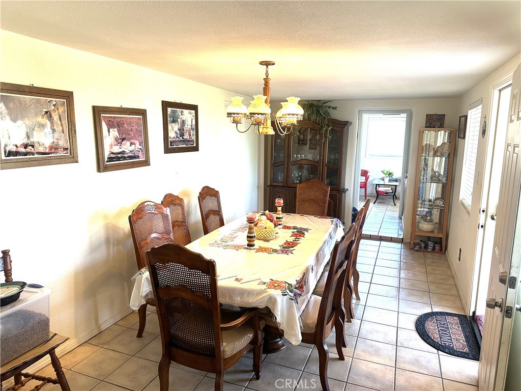 16116 Cajon Property Photo 5