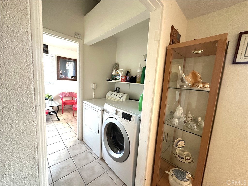 16116 Cajon Property Photo 8