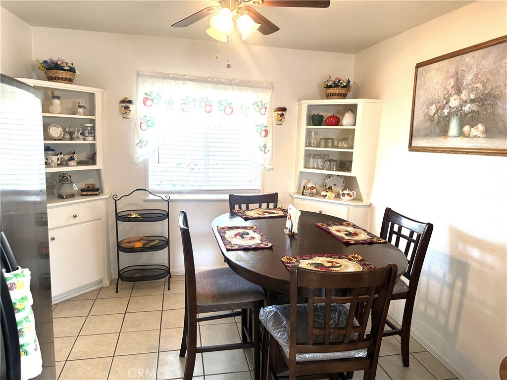 16116 Cajon Property Photo 9