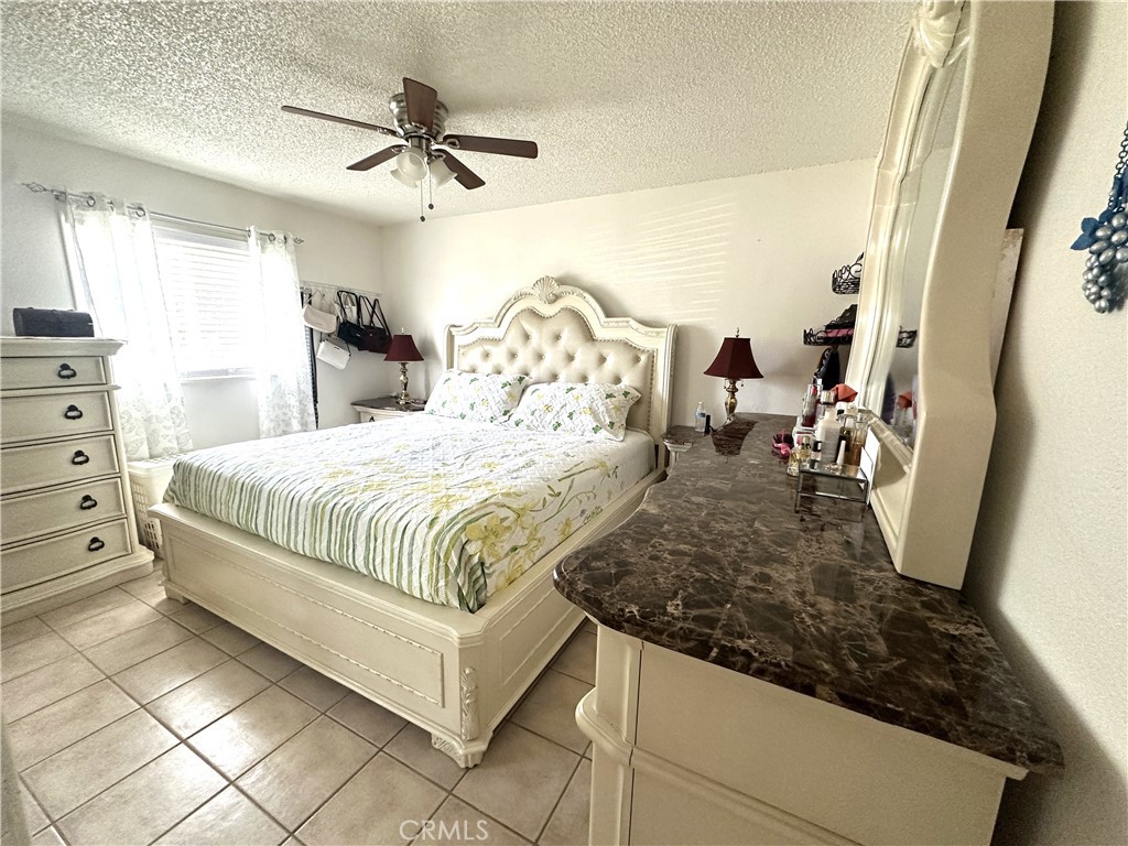 16116 Cajon Property Photo 12