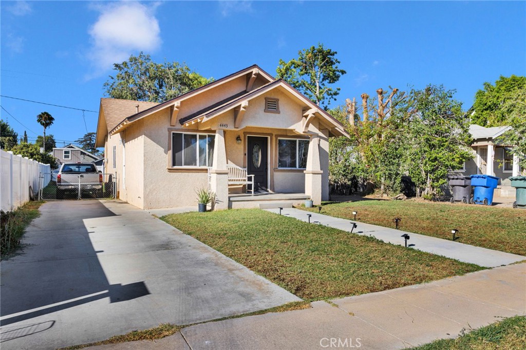 4443 Highland Place Property Photo 2