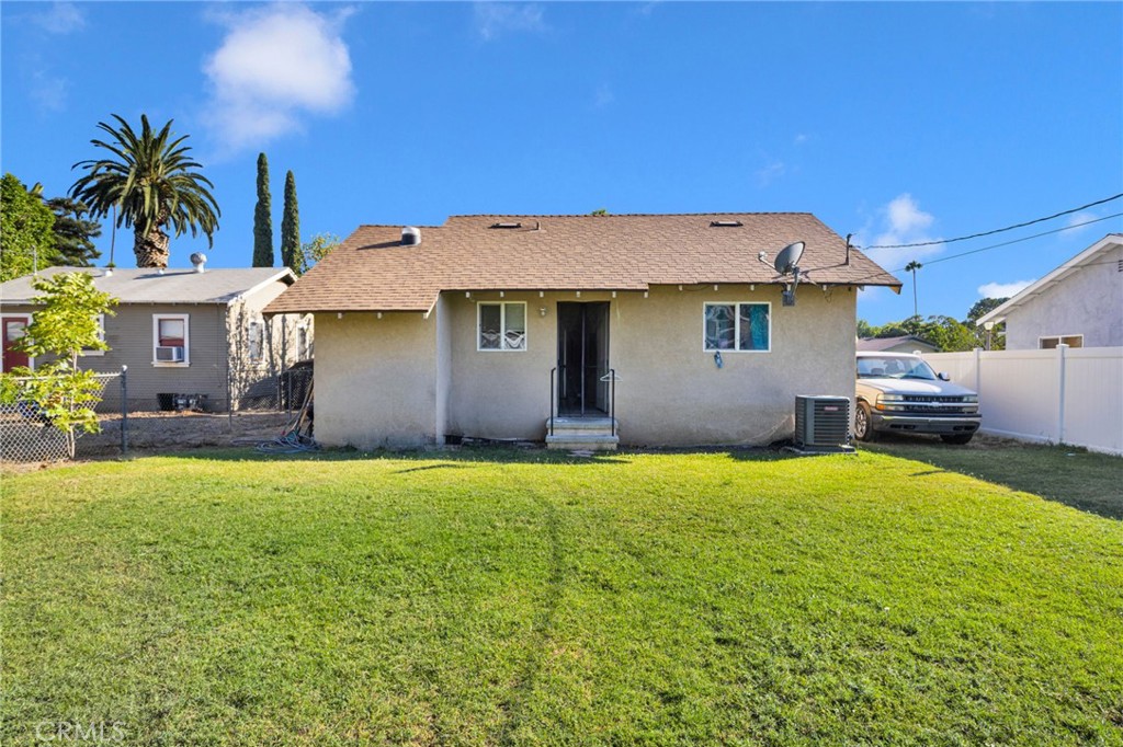 4443 Highland Place Property Photo 29
