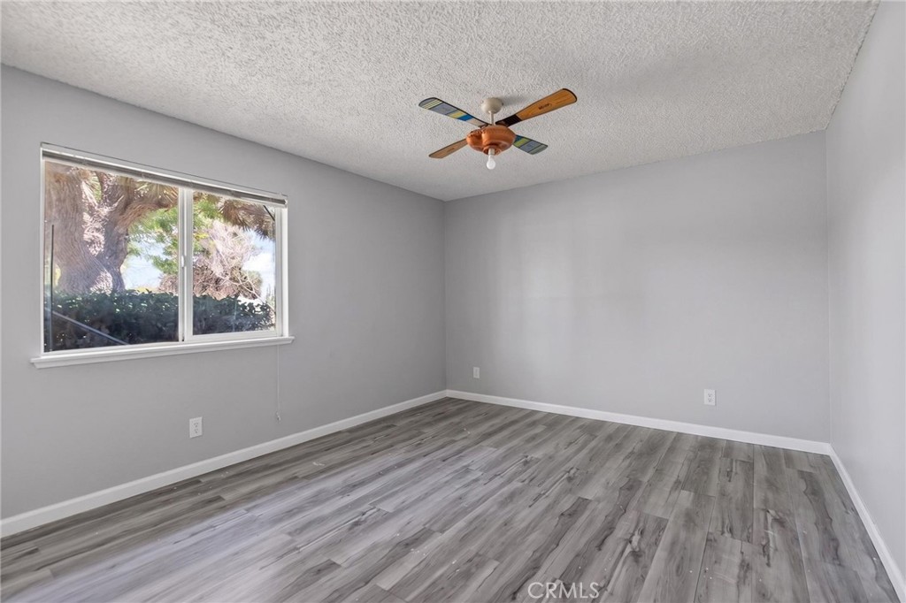 18725 Vine Property Photo 18