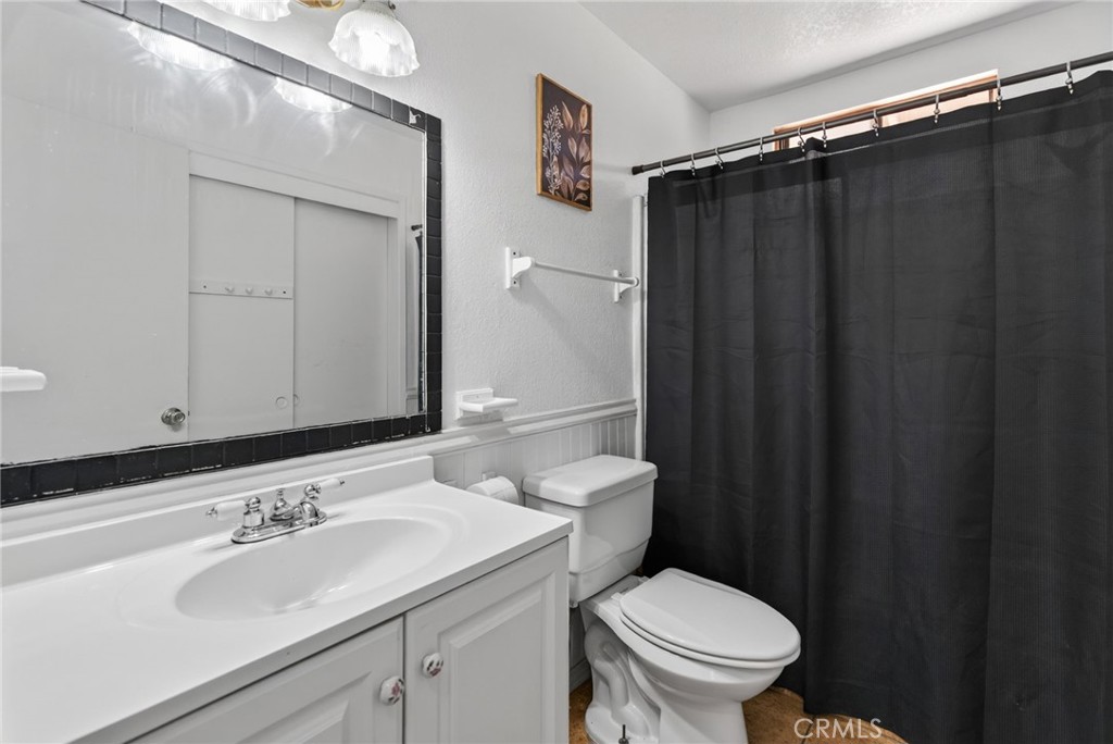 18725 Vine Property Photo 20